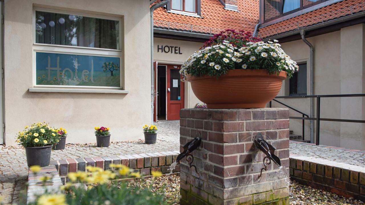 Landhotel Diana Teltow Ngoại thất bức ảnh